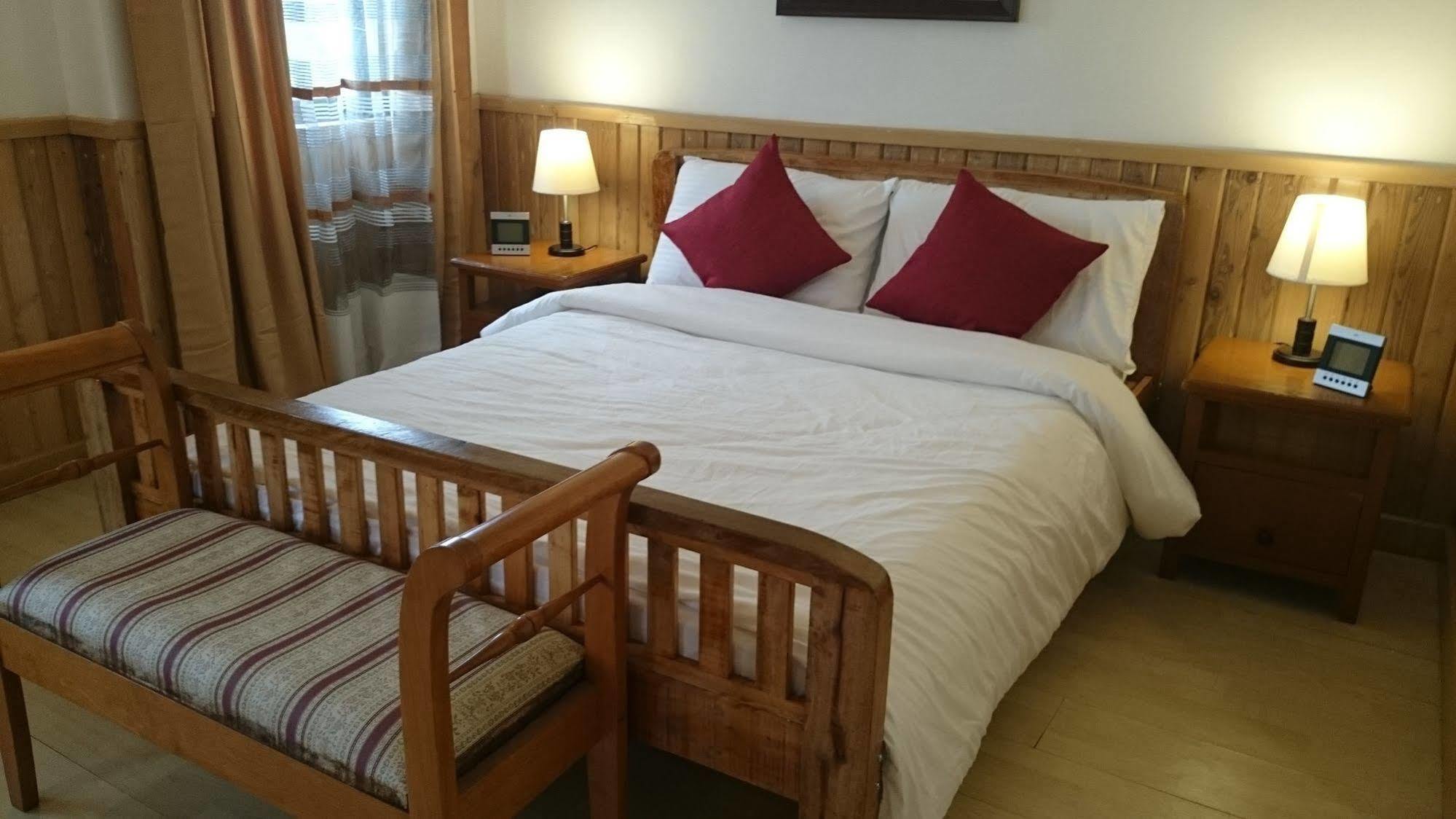 Chateau Beatrice Tagaytay City Εξωτερικό φωτογραφία