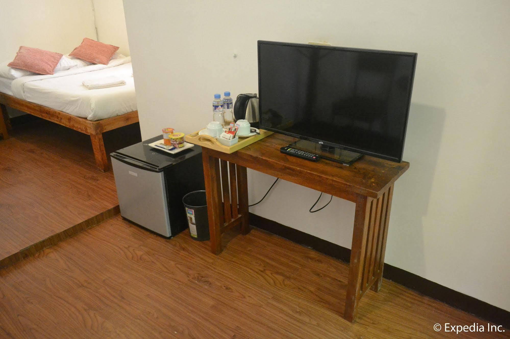Chateau Beatrice Tagaytay City Εξωτερικό φωτογραφία