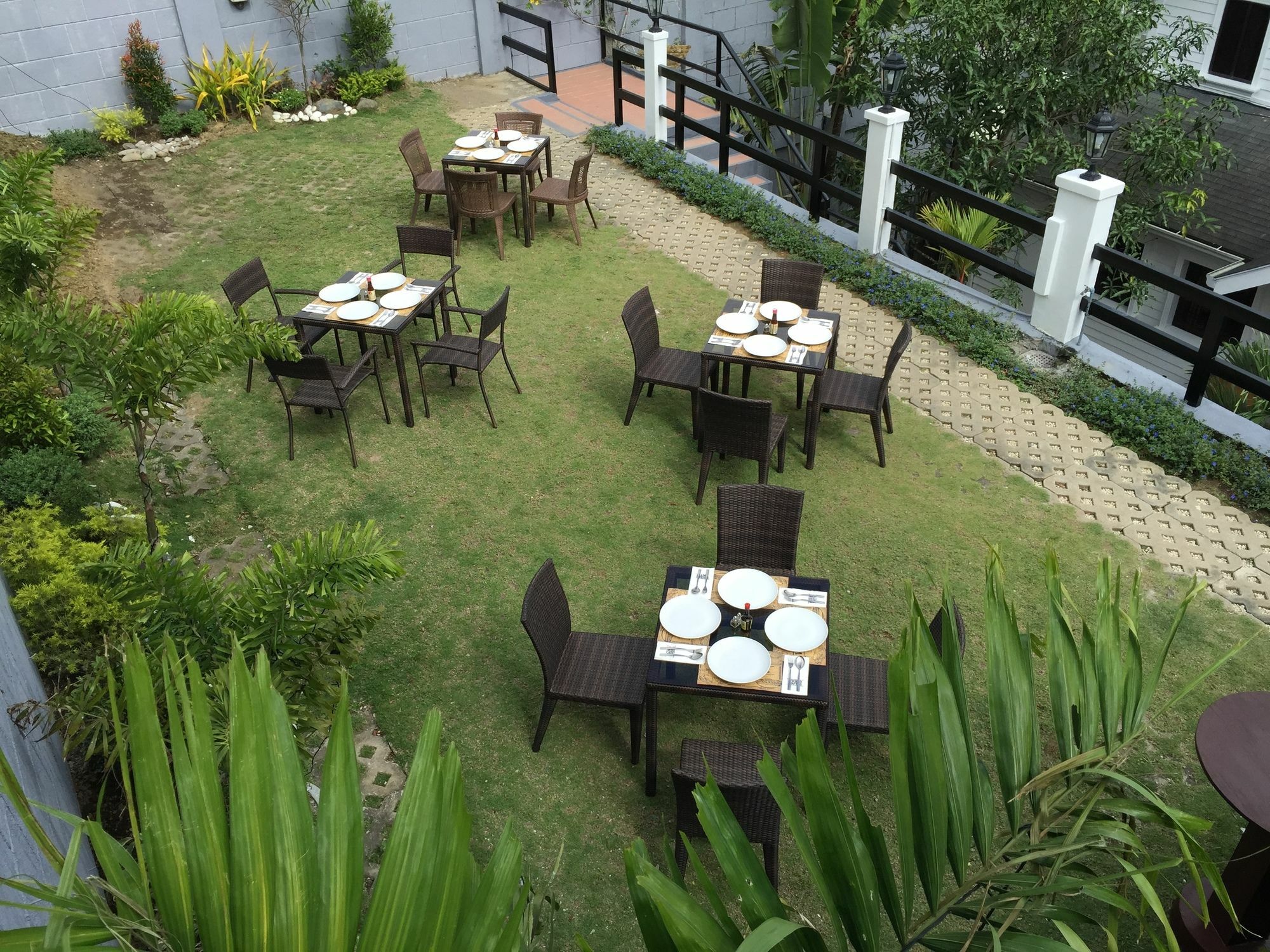 Chateau Beatrice Tagaytay City Εξωτερικό φωτογραφία