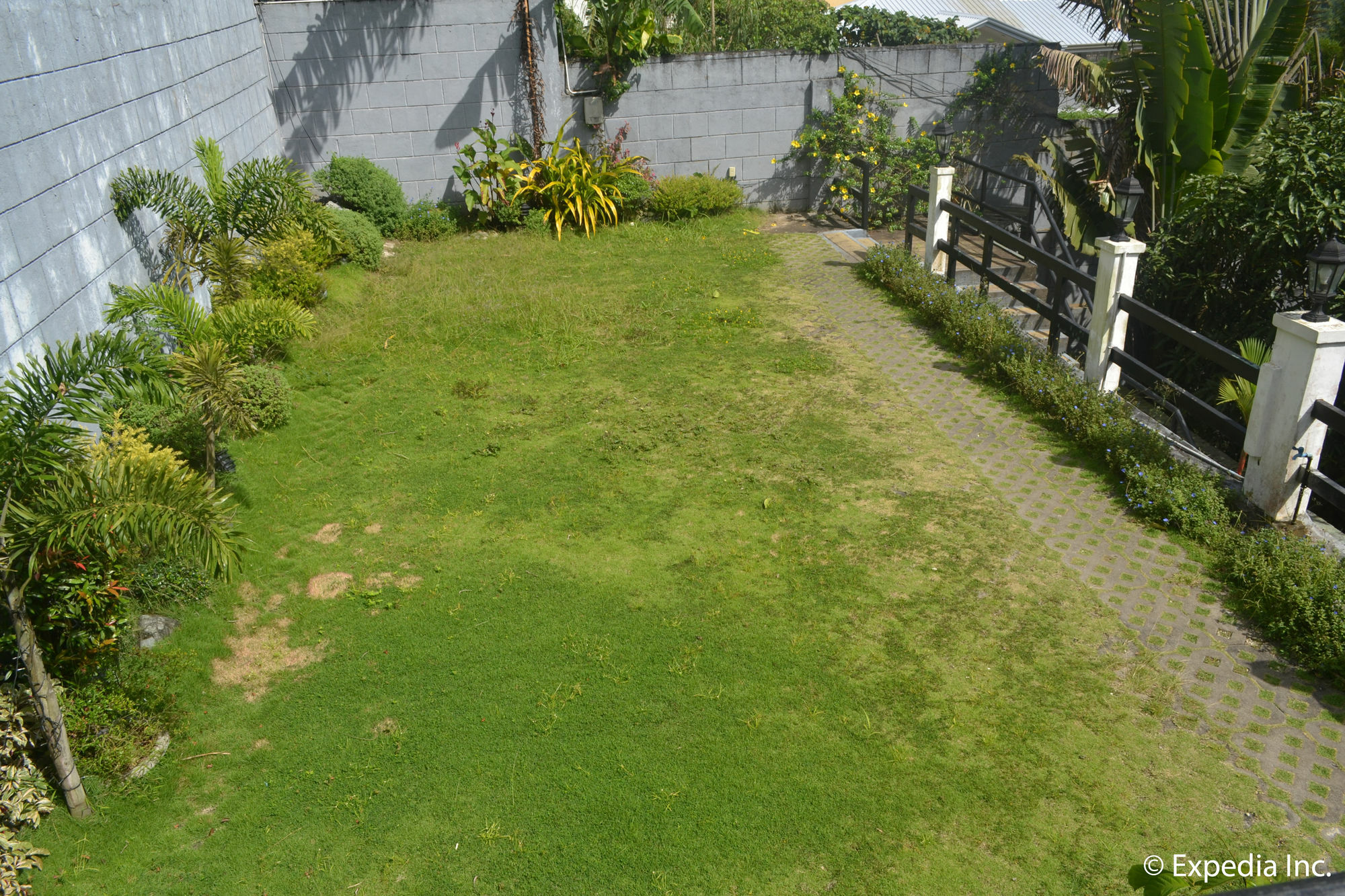 Chateau Beatrice Tagaytay City Εξωτερικό φωτογραφία